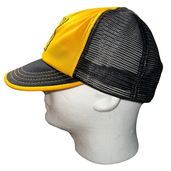 Vintage Michelob Beer Mesh Snapback Trucker Hat Cap - Picture 5 of 5